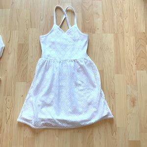 Abercrombie white girls dress size S (10)
